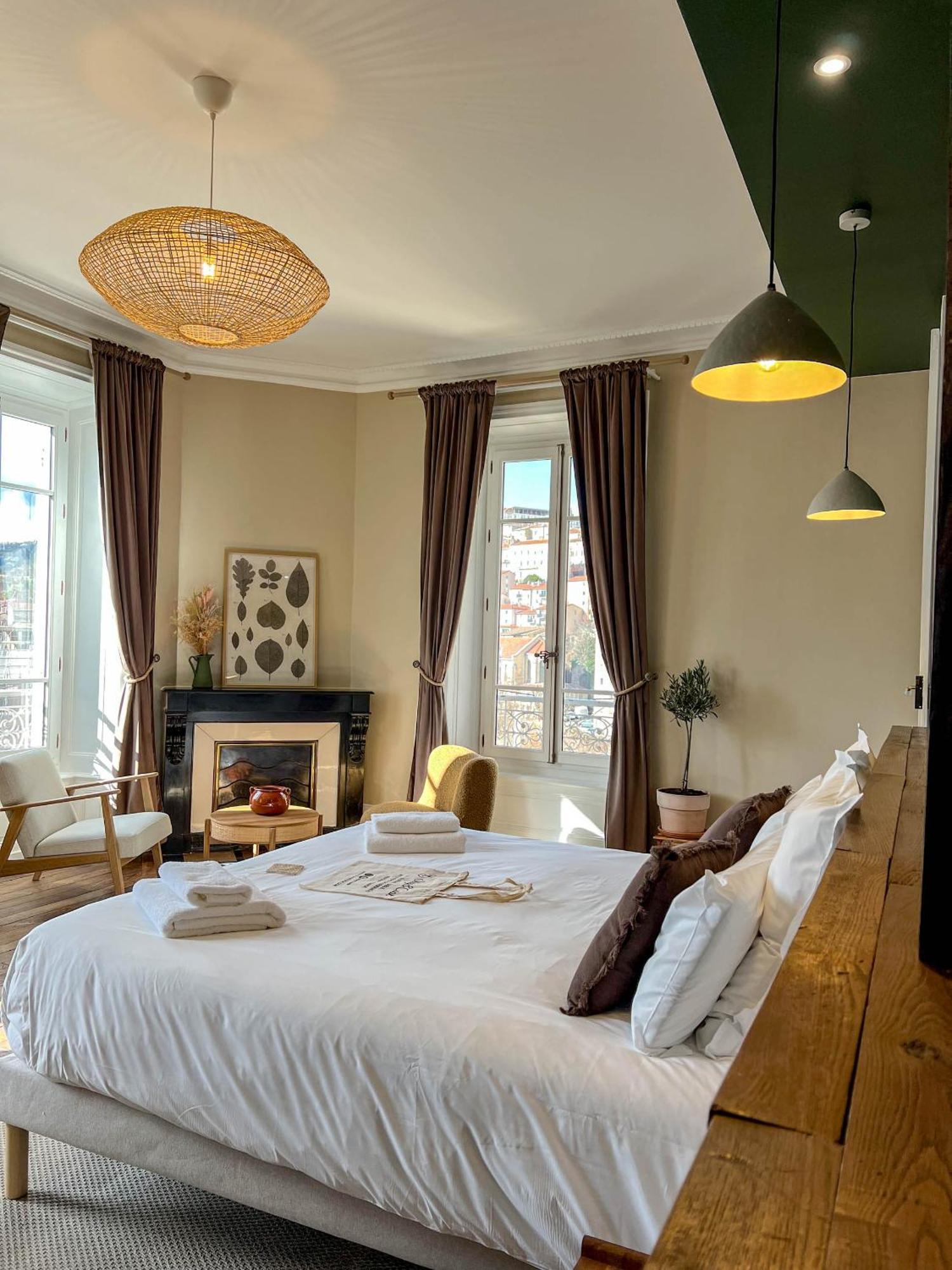 Maison D'Hotes - Stay And Cook Анноне Экстерьер фото